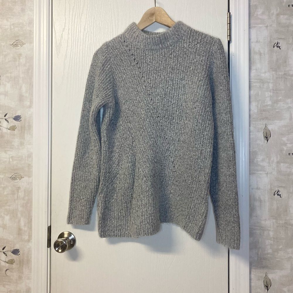 Carolyn Taylor Sweater 